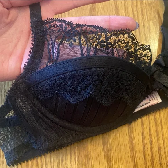 Brand New Agent Provocateur Fifi Bra in All Black. Size 34B